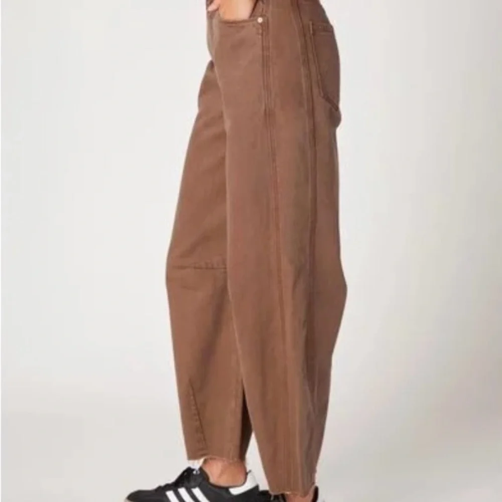 Just Black High Rise Brown Jeans - Picture 4 of 6